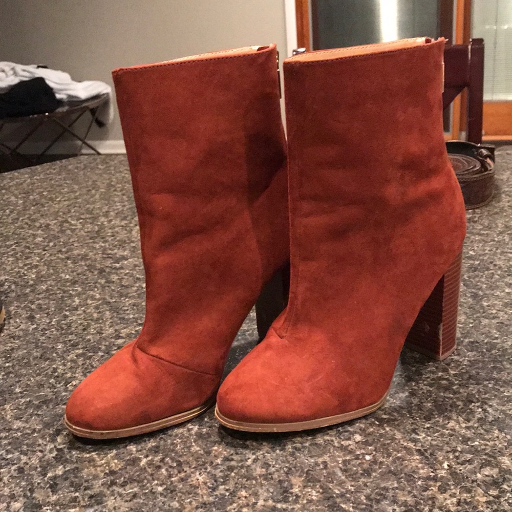 Express booties